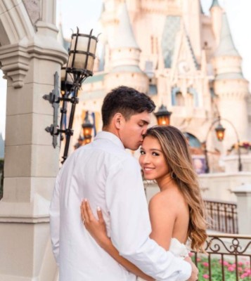 Conectó su mejor jonrón: así fue la boda del beisbolista Mauricio Dubón con guapísima sampedrana