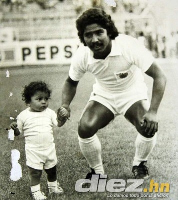 Colección de fotos históricas del Olimpia en su 103 aniversario