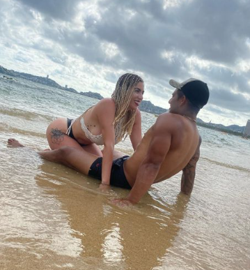Liga MX: se retiró del fútbol con 31 años y ahora promociona el contenido de su atractiva esposa en Onlyfans