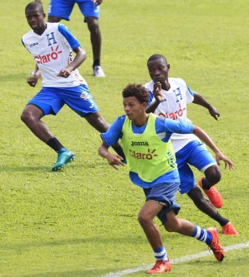 ¡COLORIDO! La Selección contagia San Pedro Sula y la 'H' se luce en todos lados