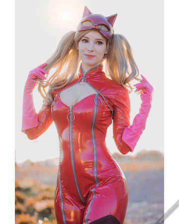 GALERÍA: Los cosplays de videojuegos de Enji Night, la popular cosplayer y modelo húngara