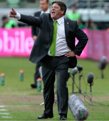 Brasil venció 2-0 a México en amistoso hacia la Copa América