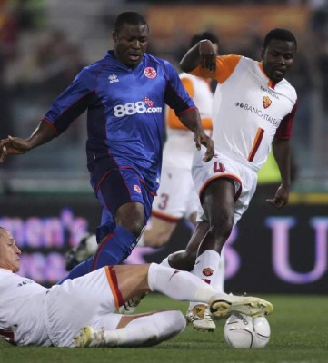 ¡Varios son entrenadores! Lo jugadores de la Roma con los que compartió Edgar Álvarez