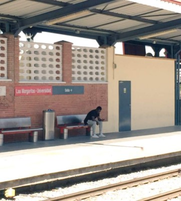 Con dos cracks del Barcelona y uno del Chelsea: Futbolistas que han usado transporte público