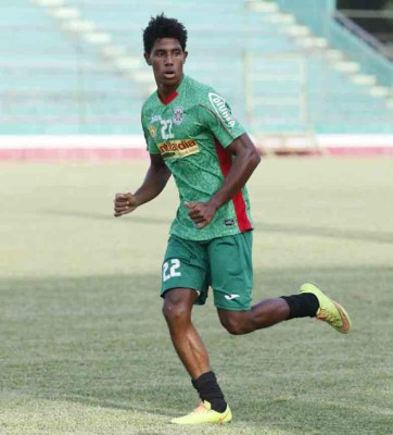 Futbolistas que cambiaron de equipo y ahora viven un infierno en el banco