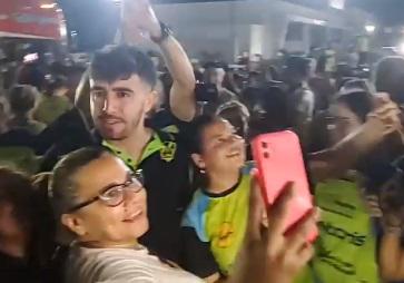 Caravana pletórica del Olancho en Juticalpa, locura por Auzmendi y el mensaje emotivo a Humberto Rivera