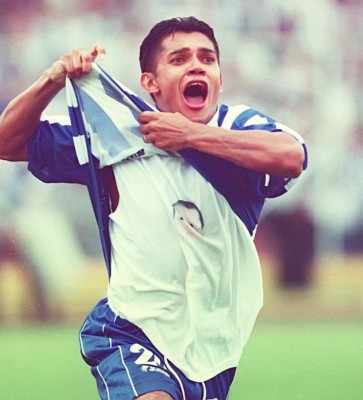 Los mejores momentos en la carrera de Amado Guevara