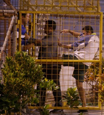 Las 'rabietas' más recordadas de los entrenadores hondureños por las que fueron expulsados