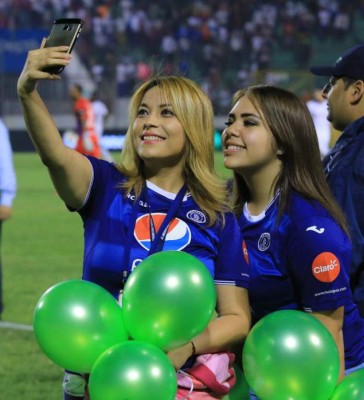 Las hermosas aficionadas que más se extrañan en los estadios de la Liga Nacional