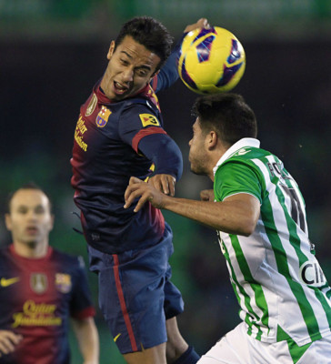 Barcelona vence 2-1 al Betis y Messi hace historia