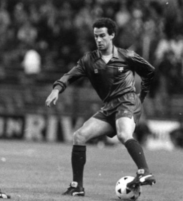 Un ex del Real Madrid se une a la lista: Futbolistas que fueron declarados en bancarrota