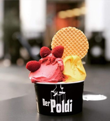 Podolski, de campeón del mundo con Alemania a dueño de una heladería y modelo