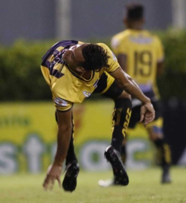 Lo que no se vio por la TV: Bailes, tristezas, alegrías y goles