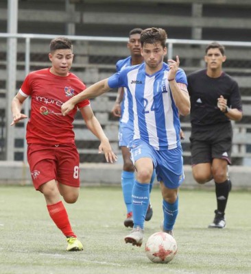Jugadores con pasaporte de Honduras que Fenafuth debe seguirles la pista