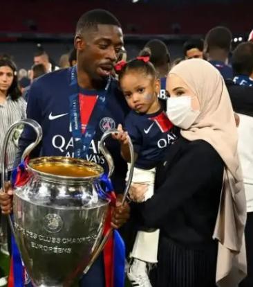 Dembélé rechazó la millonaria propuesta del PSG: el salario que está pidiendo para quedarse en el club