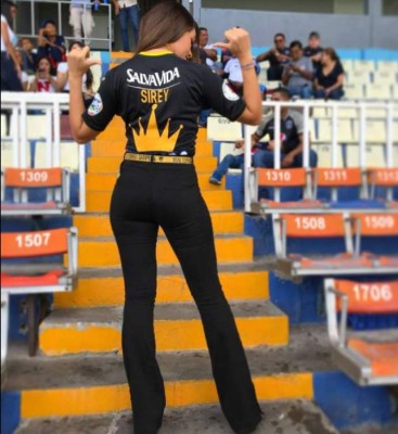 Las hermosas aficionadas que más se extrañan en los estadios de la Liga Nacional