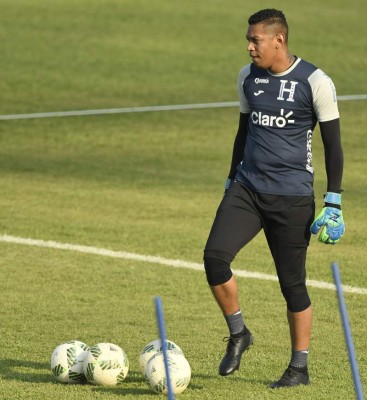 Los 37 futbolistas que ha probado Fabián Coito en sus siete meses en Honduras