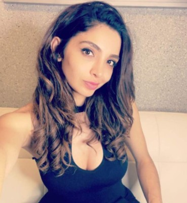 Así es la hermosa conductora de ESPN que entrena a un equipo mexicano y debutó con triunfo