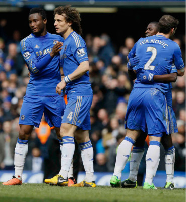 Chelsea se impone 1-0 al Manchester United y se medirán al Manchester City en las semifinales.