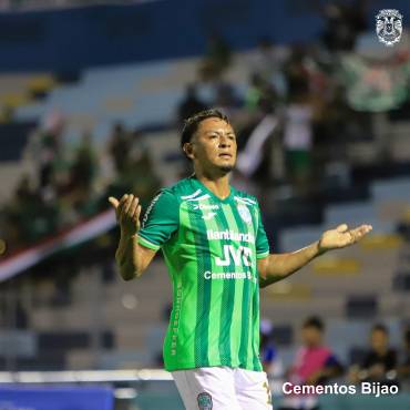 Alexy Vega es uno de los goleadores del torneo de la Liga Nacional.