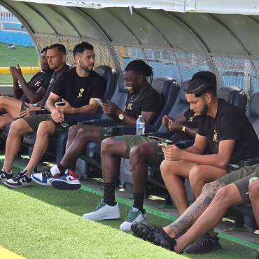 ¡Alerta Roja! Jugadores de dos equipos de la Liga Nacional de Honduras en huelga por falta de pagos ¿cuánto les deben?