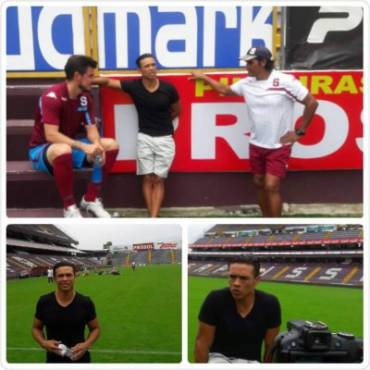 Centeno compartió con el plantel en el último entrenamiento previo a la Semifinal. (Foto: Facebook)