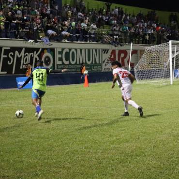 Olancho FC vapuleó 7-0 a la Real Sociedad de Tocoa en el Juan Ramón Brevé.