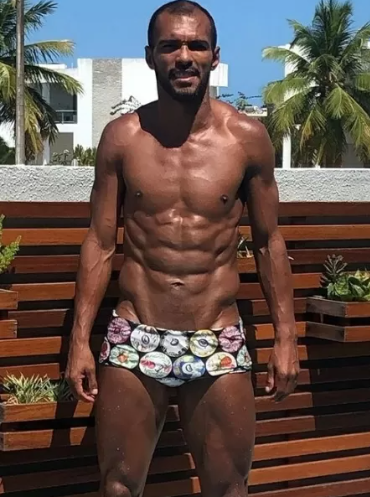 El primer futbolista brasileño en salir del clóset: ‘‘He tenido una relación con un hombre y una mujer; soy bisexual’’