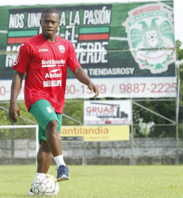 Estos son los jugadores hondureños que podrían salir al extranjero