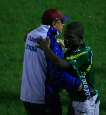 Juan de Dios Castillo, y su carrera en Honduras.