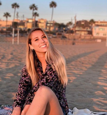 Romell Quioto se estrena como modelo y lo hace junto a una hermosa rubia canadiense