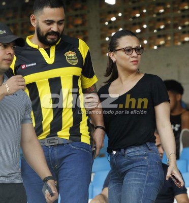 ¡BELLEZA! La jornada de la Liga sobresale por las lindas chicas en los estadios