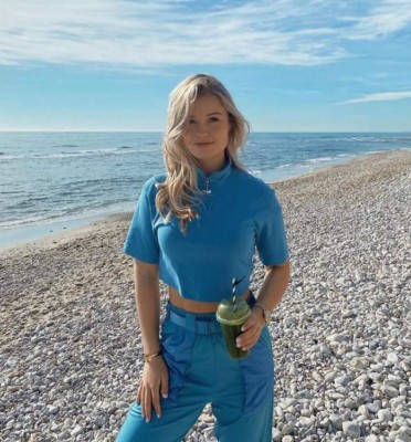 Fotos: Las vacaciones de Frenkie De Jong y su hermosa novia Mikky Kiemeney en Ibiza
