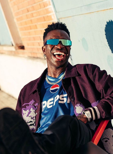 Así es el imperio de Vinicius: las nueve firmas que trabajan con el brasileño, por qué rompió con Nike y cuánto cobra en el Real Madrid