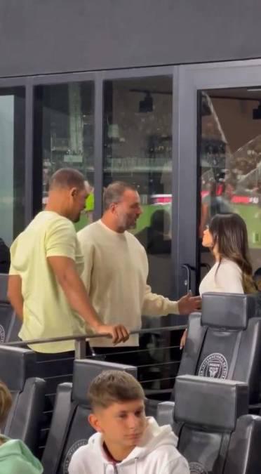 La reacción de famoso al conocer a Messi en la MLS y el cómodo look de Antonela ¿Qué pasó con David Ruiz?