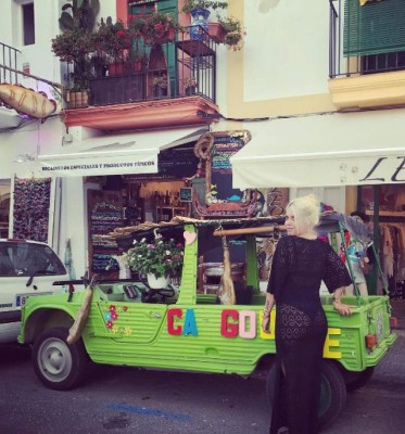 Las fotos de infarto de Wanda Nara, la mujer de Mauro Icardi en Ibiza