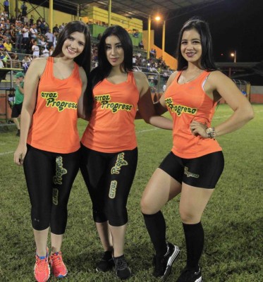 ¡BELLEZAS! Las lindas chicas que engalanaron el clásico sampedrano