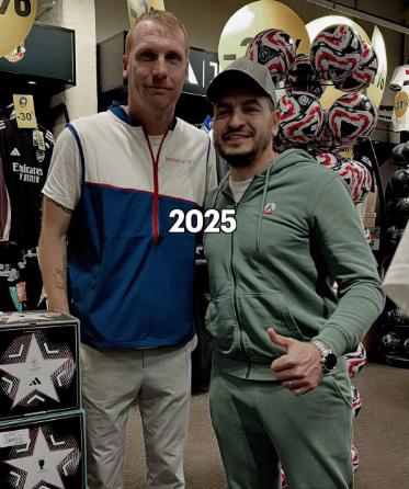 Tengo bastantes problemas: fue campeón con el Barcelona, ahora trabaja en una tienda y está superando una depresión