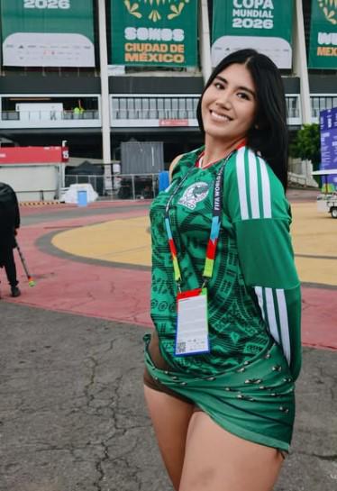 Así es la hermosa seguidora de México que roba miradas en el Mundial 2026