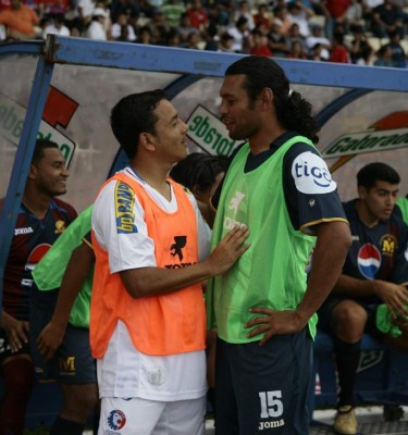 ¡Bronca y Emilio enojado! Las 15 fotos que seguramente no habías visto de los clásicos Motagua-Olimpia