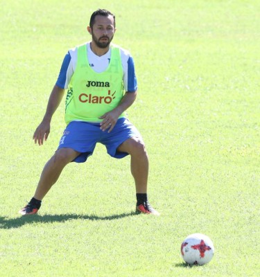 El posible 11 de Pinto ante El Salvador buscando jugadores para la eliminatoria