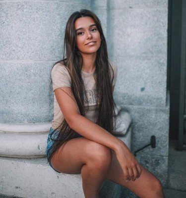 ¡Nueva WAG en el Real Madrid! Hermosa Youtuber conquista el corazón de figura madridista