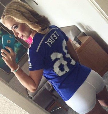 Conocé a Emily Rogawski, la fanática del Chelsea que tiene enamorada a la Premier Legue