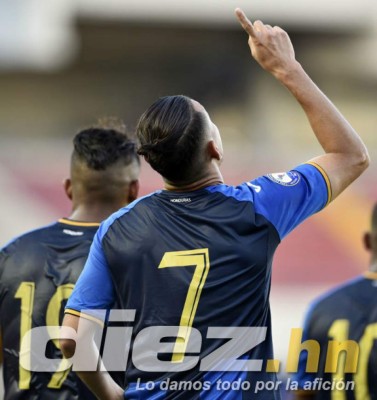 FOTOS: El rostro de Pinto y los jugadores tras el gris triunfo ante Nicaragua