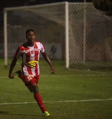 Vida-Victoria: las últimas figuras destacadas en el clásico ceibeño hace cinco años