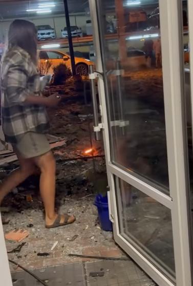 Rusia bombardeó la casa del nuevo '10' del Benfica: su novia embarazada y su pequeña hija estaban adentro