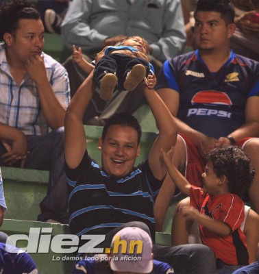 Así se vive el ambiente de la final