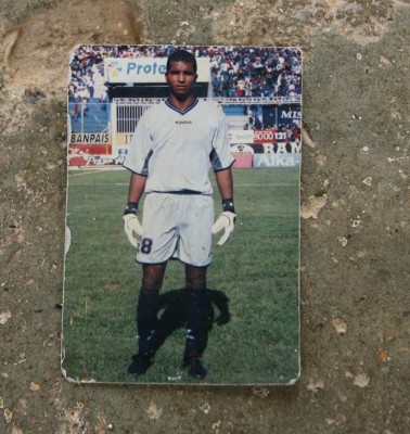 Las fotos nunca vistas de Donis Escober