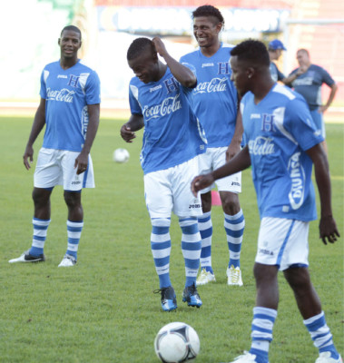 Honduras se prepara en San Pedro Sula para enfrentar a Panamá y Canadá.