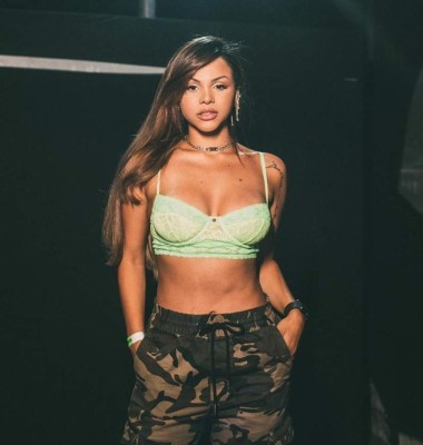 Así es la vida de millonario de Neymar en París: Su novia, jet privado y famosa mansión